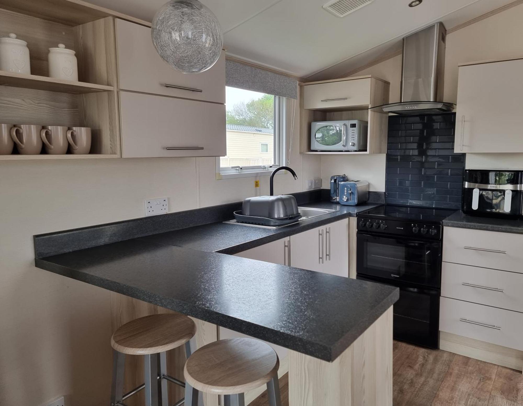 Static Caravan To Hire , Hoburne Devon Bay Goodrington Exterior photo